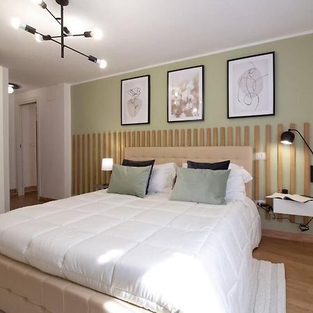 Elegant Flat In The City Centre With Two Suite بيرودجا المظهر الخارجي الصورة
