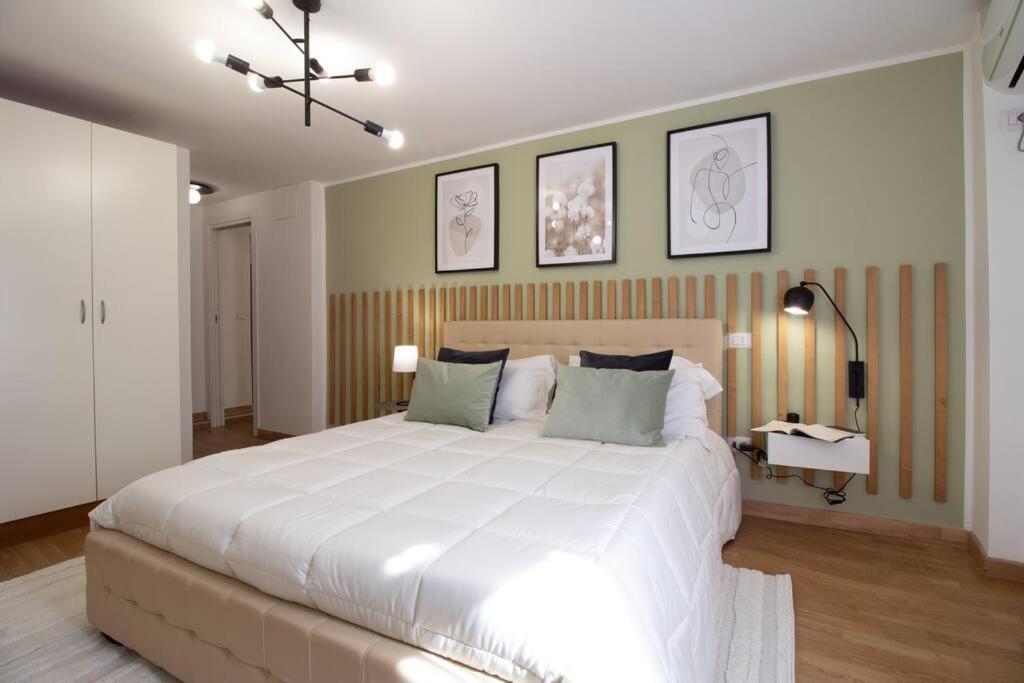 Elegant Flat In The City Centre With Two Suite بيرودجا المظهر الخارجي الصورة
